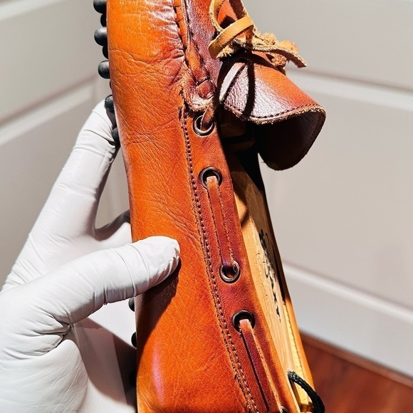 Saks Fifth Ave Mens Leather Driving Loafers. - Picture 12 of 14